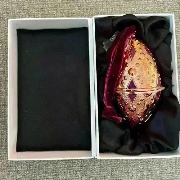 Brand New  Pandora 2020 Limited Edition Holiday Ornament - Picture 3 of 8